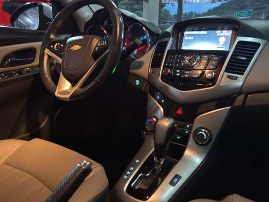 CHEVROLET-CRUZE-2014