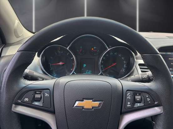 CHEVROLET-CRUZE-2014