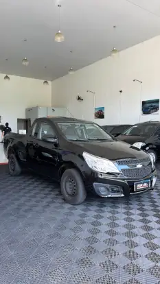 CHEVROLET-MONTANA-2013