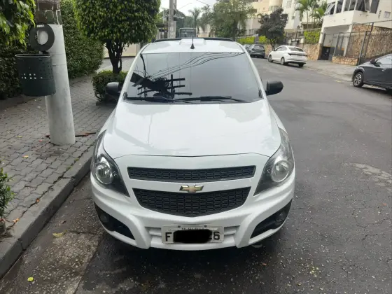 CHEVROLET MONTANA 1.4 MPFI LS CS 8V FLEX 2P MANUAL