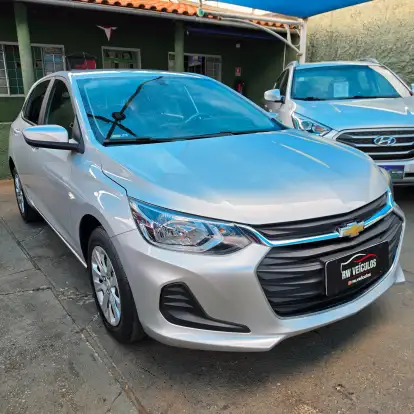CHEVROLET-ONIX-2020