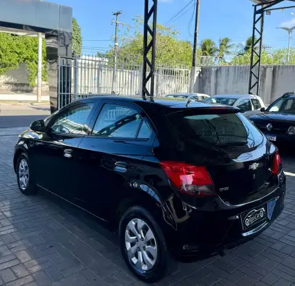 CHEVROLET-ONIX-2019