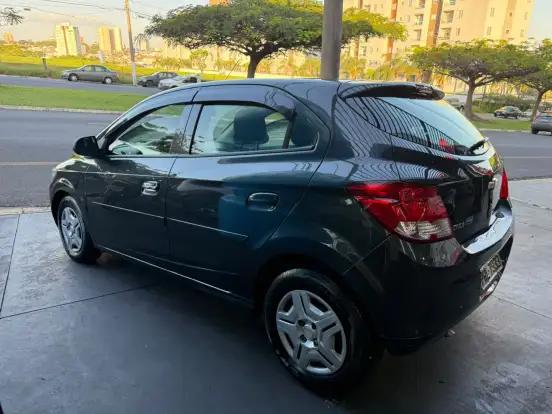 CHEVROLET-ONIX-1.0 MPFI JOY 8V FLEX 4P MANUAL CHEVROLET-ONIX-2017