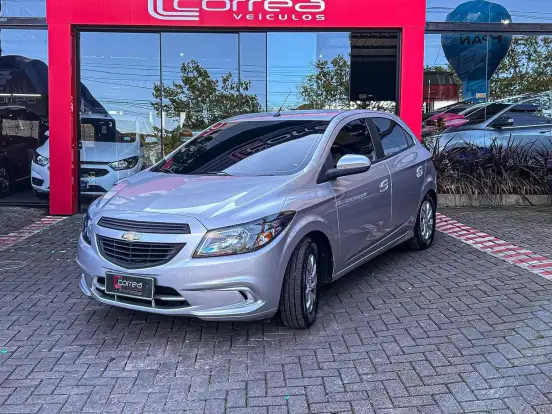 CHEVROLET-ONIX-2018