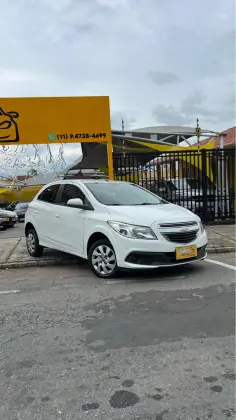 CHEVROLET ONIX 1.0 MPFI LT 8V FLEX 4P MANUAL