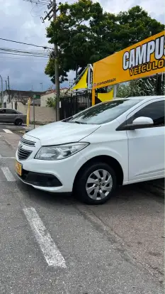CHEVROLET-ONIX-2013