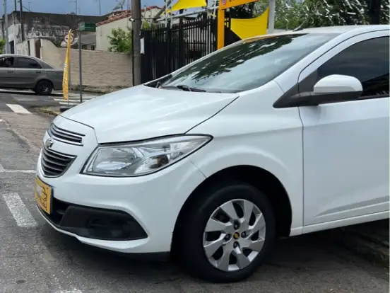 CHEVROLET-ONIX-1.0 MPFI LT 8V FLEX 4P MANUAL CHEVROLET-ONIX-2013