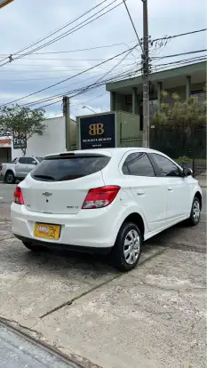 CHEVROLET-ONIX-2013