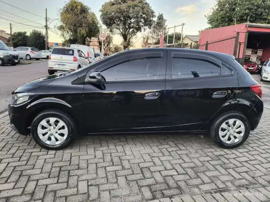CHEVROLET-ONIX-1.0 MPFI LT 8V FLEX 4P MANUAL CHEVROLET-ONIX-2017