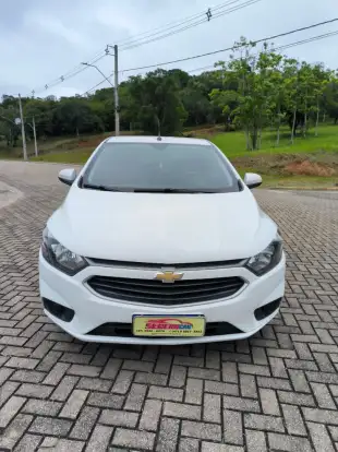 CHEVROLET-ONIX-2019