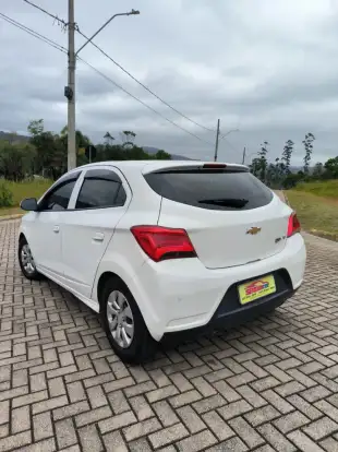 CHEVROLET-ONIX-1.0 MPFI LT 8V FLEX 4P MANUAL CHEVROLET-ONIX-2019