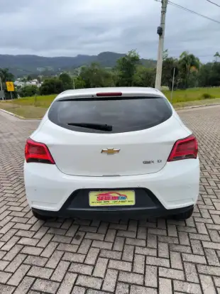 CHEVROLET-ONIX-1.0 MPFI LT 8V FLEX 4P MANUAL CHEVROLET-ONIX-2019