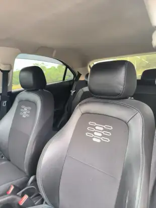 CHEVROLET-ONIX-2019