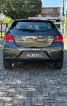 CHEVROLET-ONIX-2018