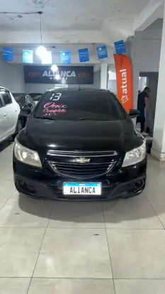 CHEVROLET-ONIX-2013