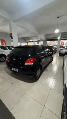 CHEVROLET-ONIX-2013