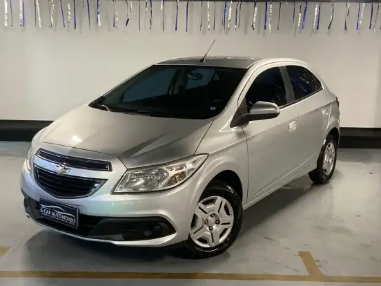 CHEVROLET-ONIX-2013