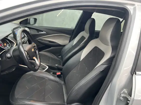 CHEVROLET-ONIX-2021
