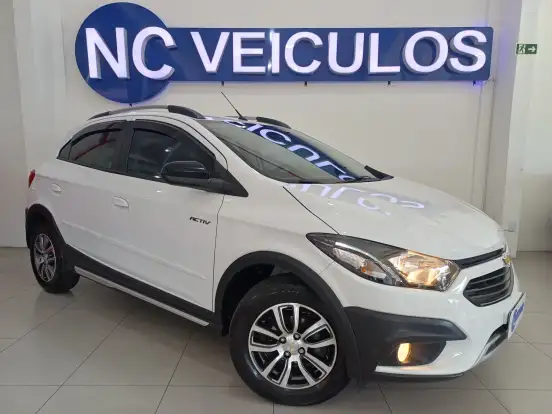 CHEVROLET-ONIX-2016