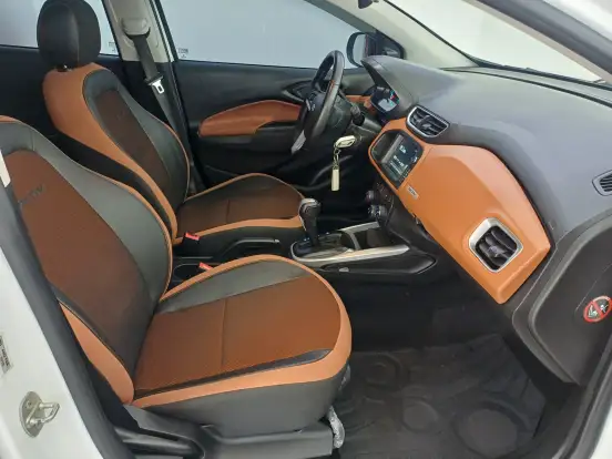 CHEVROLET-ONIX-2016