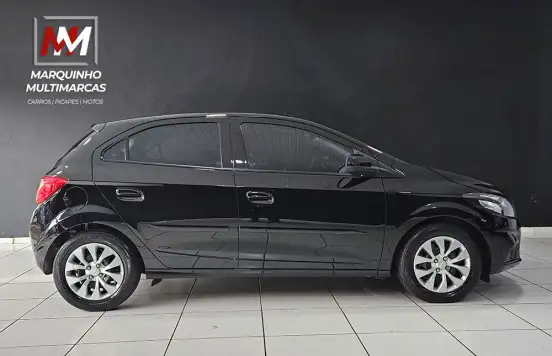 CHEVROLET-ONIX-1.4 MPFI LT 8V FLEX 4P AUTOMÁTICO CHEVROLET-ONIX-2017