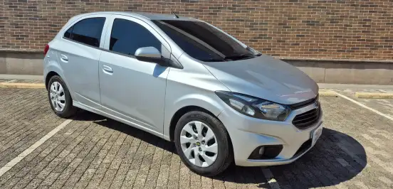 CHEVROLET-ONIX-2017