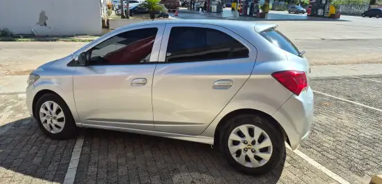 CHEVROLET-ONIX-2017