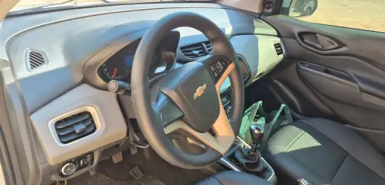 CHEVROLET-ONIX-2017
