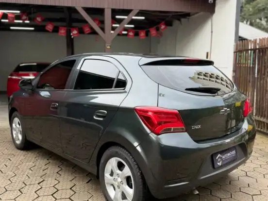 CHEVROLET-ONIX-1.4 MPFI LT 8V FLEX 4P MANUAL CHEVROLET-ONIX-2019