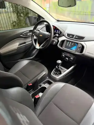 CHEVROLET-ONIX-2019