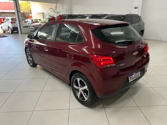 CHEVROLET-ONIX-2019