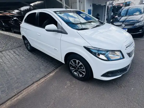 CHEVROLET-ONIX-1.4 MPFI LTZ 8V FLEX 4P MANUAL CHEVROLET-ONIX-2014