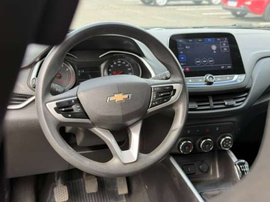 CHEVROLET-ONIX-2022