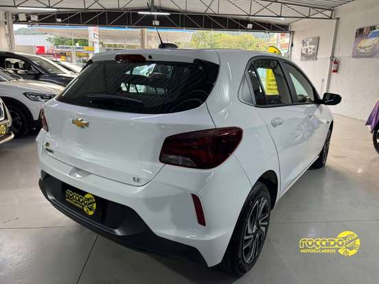 CHEVROLET-ONIX-2024