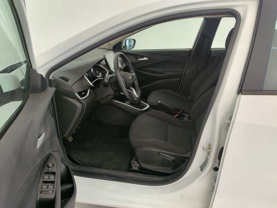 CHEVROLET-ONIX-2024