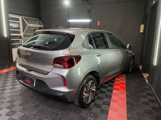 CHEVROLET-ONIX-2024