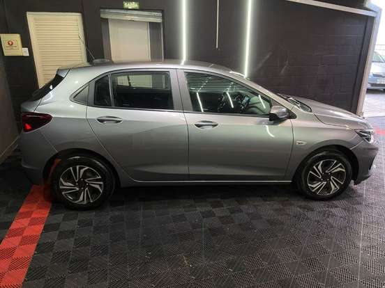 CHEVROLET-ONIX-2024