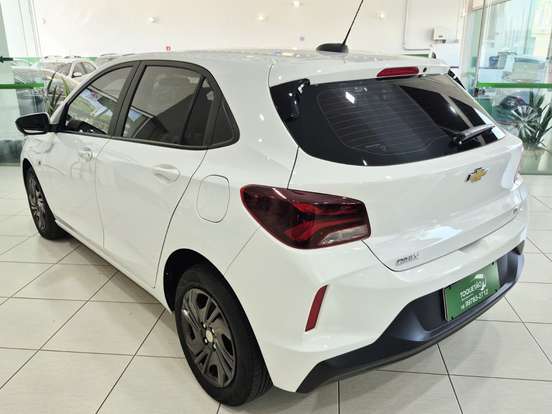 CHEVROLET-ONIX-2023