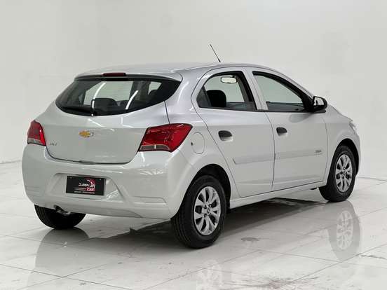 CHEVROLET-ONIX-2019