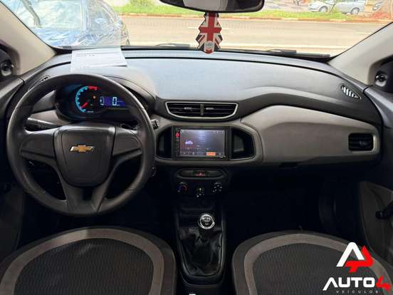 CHEVROLET-ONIX-2013