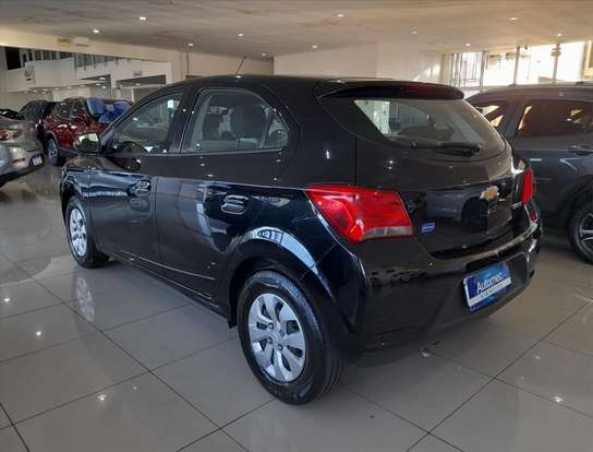CHEVROLET-ONIX-2017