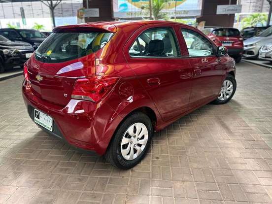 CHEVROLET-ONIX-2018