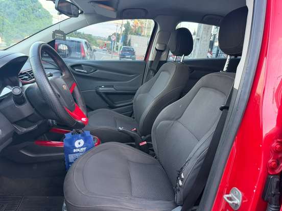 CHEVROLET-ONIX-2014