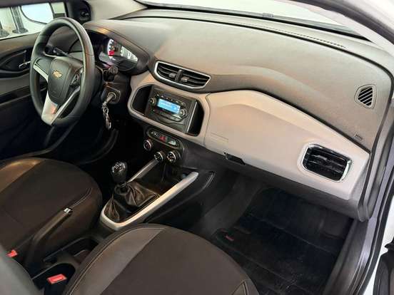 CHEVROLET-ONIX-2019