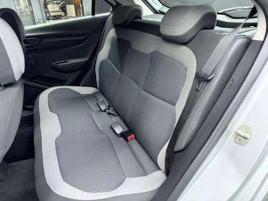 CHEVROLET-ONIX-1.0 MPFI LT 8V FLEX 4P MANUAL CHEVROLET-ONIX-2015