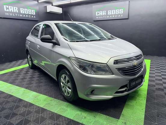 CHEVROLET-ONIX-2015