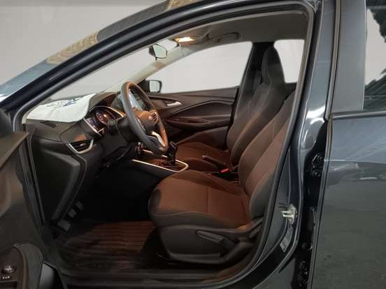 CHEVROLET-ONIX-2024