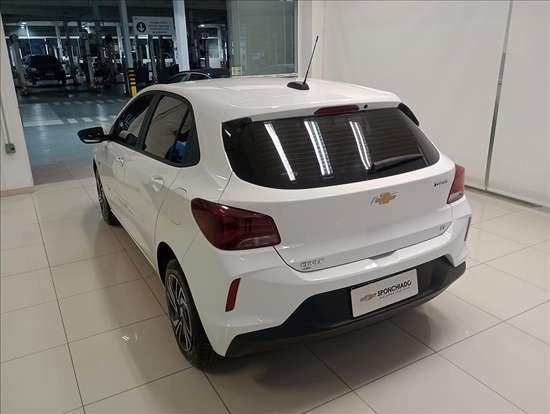 CHEVROLET-ONIX-2024