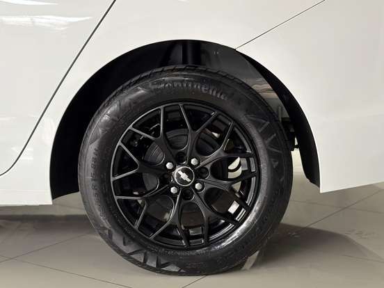 CHEVROLET-ONIX-2023