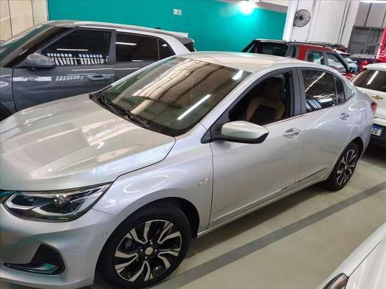 CHEVROLET-ONIX-2022